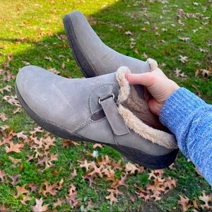 SOLD Brand new Clark’s clog slippers. 
Super warm and comfortable.